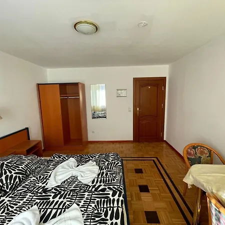 דירה Doppeltbett 6 *
